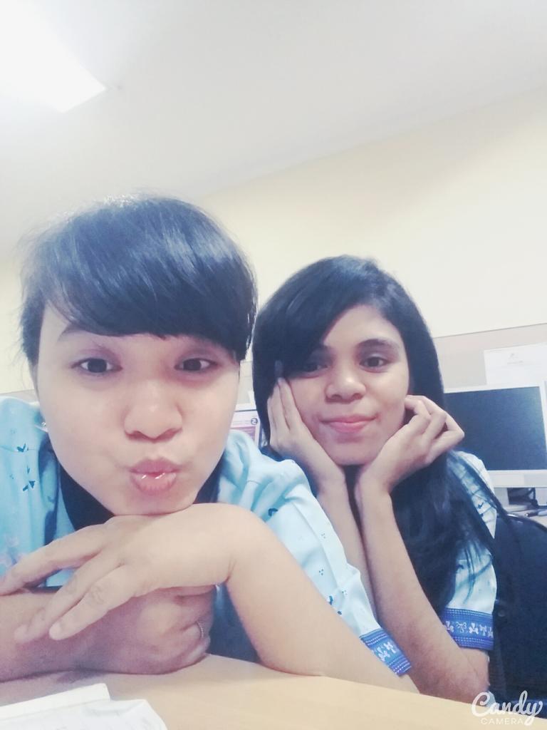 Maria_Monica tweet media