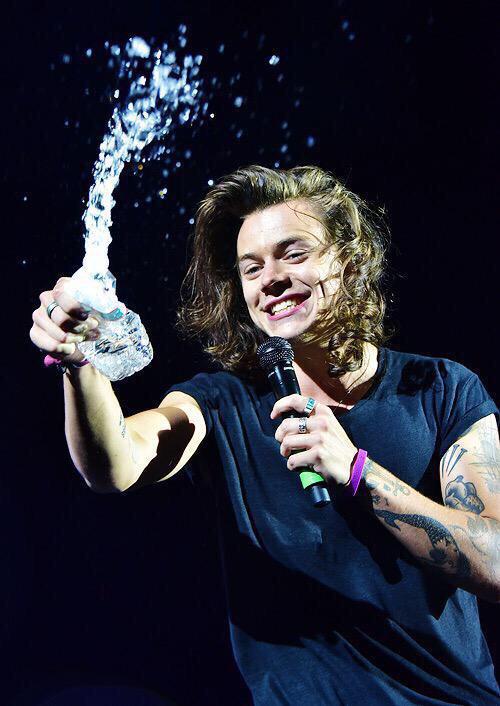 GotDripped's tweet image. Thanks @Harry_Styles as always
