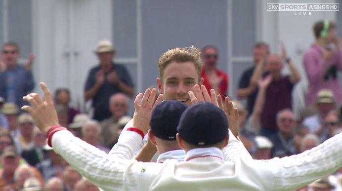 SkyCricket's tweet image. And another! Australia are 4 down! Broad again, Marsh out. Can you believe it!? #MyAshesSummer skysports.tv/cTrgqH