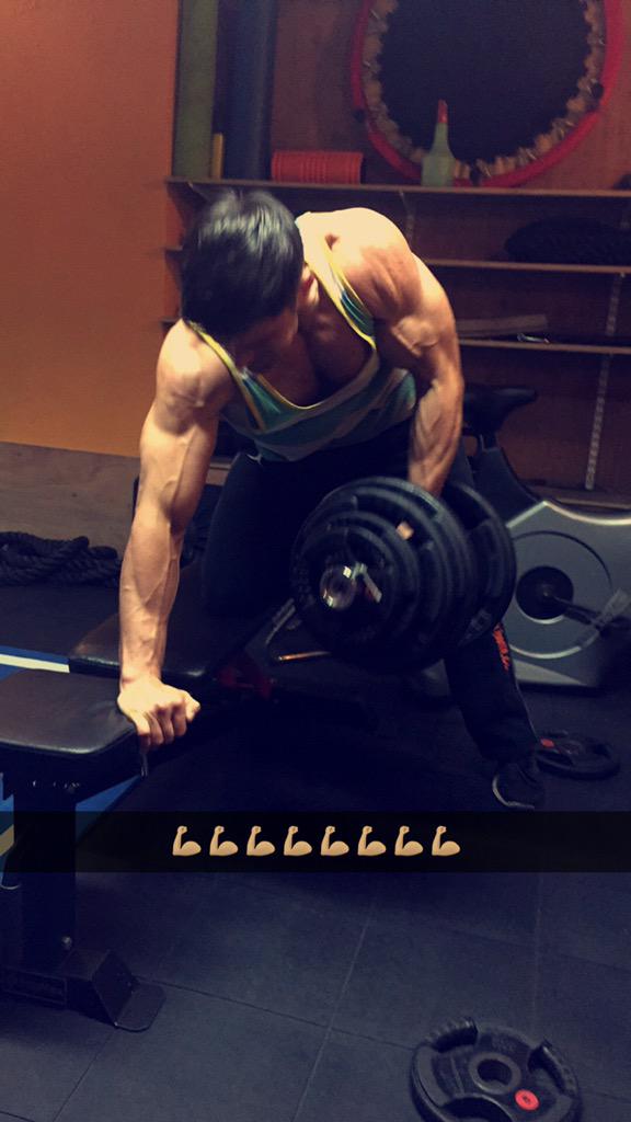 mandymotivates's tweet image. Working out with this boy today @JWFIT_COM #thebest #dedicated #fitboy 💪🏽🙋🏼💪🏽