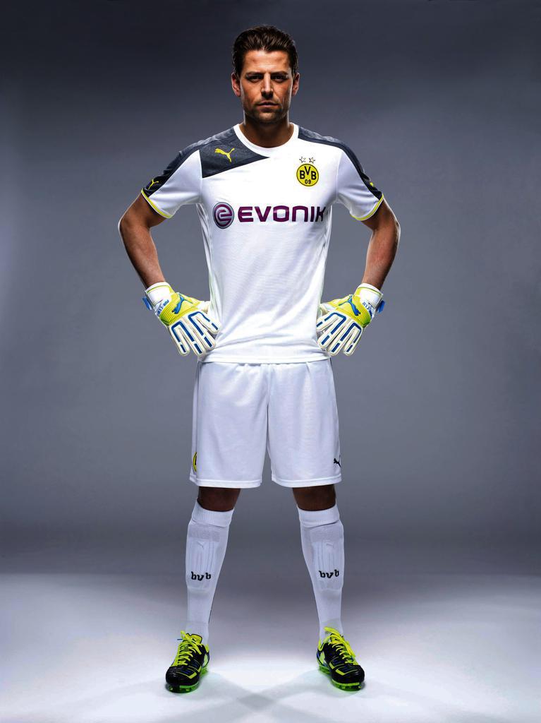 Happy Birthday Roman Weidenfeller alles Liebe und Gute zu deinem Geburtstag !!   