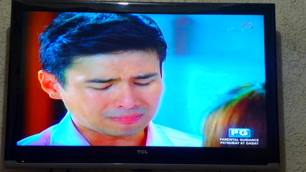kimnaticsofc's tweet photo. "@_spANJBOB_: Anton pa more π @kimyrodriguez14 @xtianbautista #MMSHulingPagsubok http://t.co/9aN8ymL8vD"