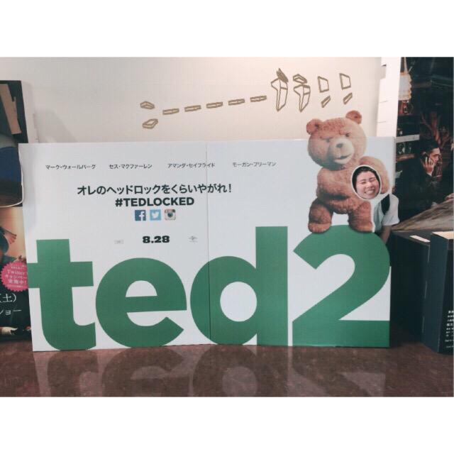 k_a_n___a's tweet photo. 一昨日？は、
三原きょうだいと共にミニオンズ◎
可愛すぎて終始にやけてた。
TEDにニーブラされて、
ミニオンズとも写真撮れて満足！！
三原きょうだいさんきゅーーーっ！！
#TEDLOCKED http://t.co/nVnfWoh66h