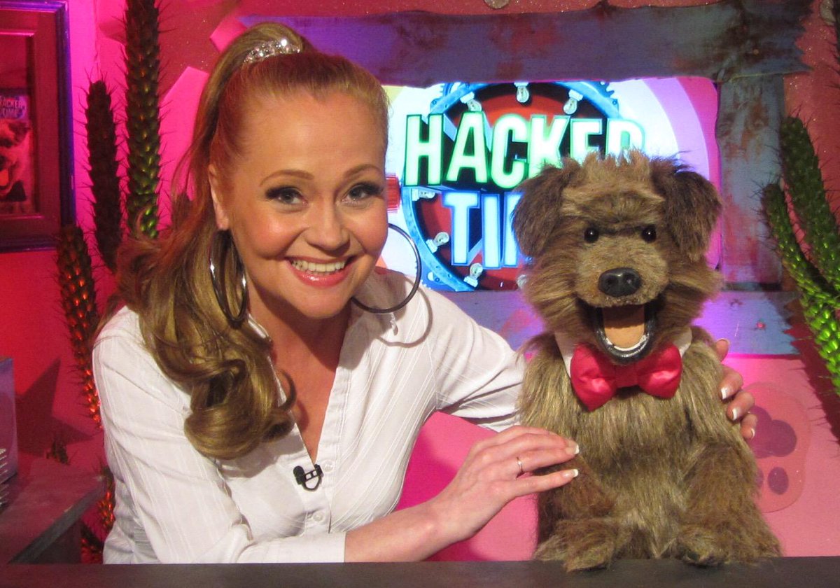 Phil Fletcher (Phil_Gluvets) Twitter