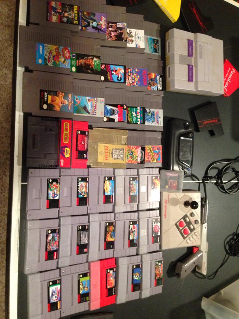 JoshBrice_'s tweet image. This was all just left here in a closet. @ScottTheDragon @drummerjesse @MistahGreen @Panasonic_Matt @PosiPat #andall