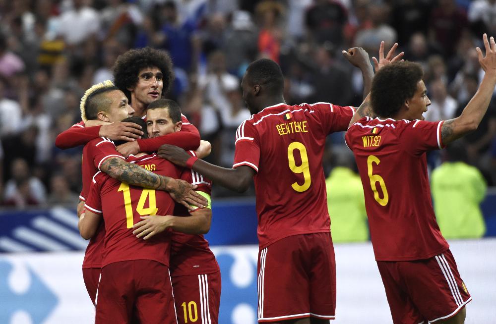 FIFAcom's tweet photo. NEW #FIFARANKING
1. ARG
2. BEL
3. GER
4. COL
5. BRA
6. POR
7. ROU
8. ENG
9. WAL
10. CHI
http://t.co/UZJsCBOvYW http://t.co/iMmyCfGRCb