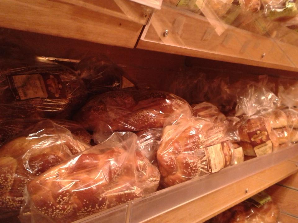 Who needs #GBBO when you have FRESH CHALLAH! #kosher #manchester #jewish