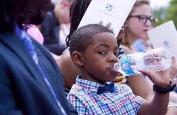 colourMebadHaze's tweet photo. #secondaryschoolinNigeria when your mates are going for labour but the labour prefect is your school father  http://t.co/Qnj5f7YXQP