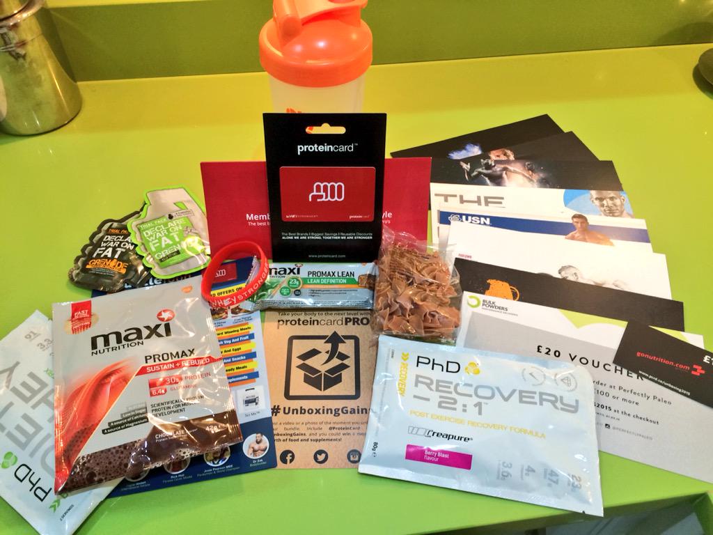 DanTorrens's tweet photo. @proteincard nice delivery at work ππͺ #UnboxingGains http://t.co/kllNMLmRP8