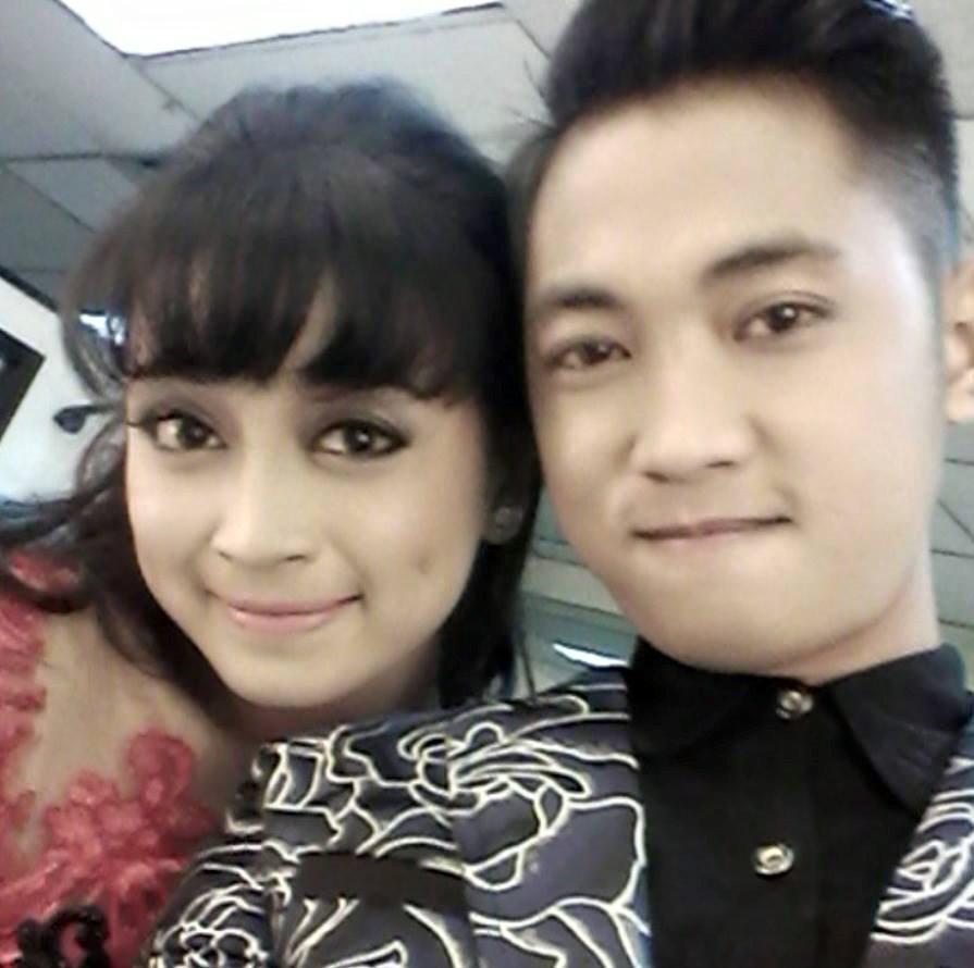 roing02's tweet photo. cy #WeAreIRWANQU http://t.co/OlXEQ61aDd