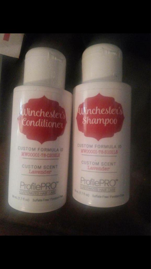 KeepFightingSPN's tweet photo. @KeepFightingSPN @jarpad do you use this for your awesome and amazing hair? •~• http://t.co/m2umwUrP23