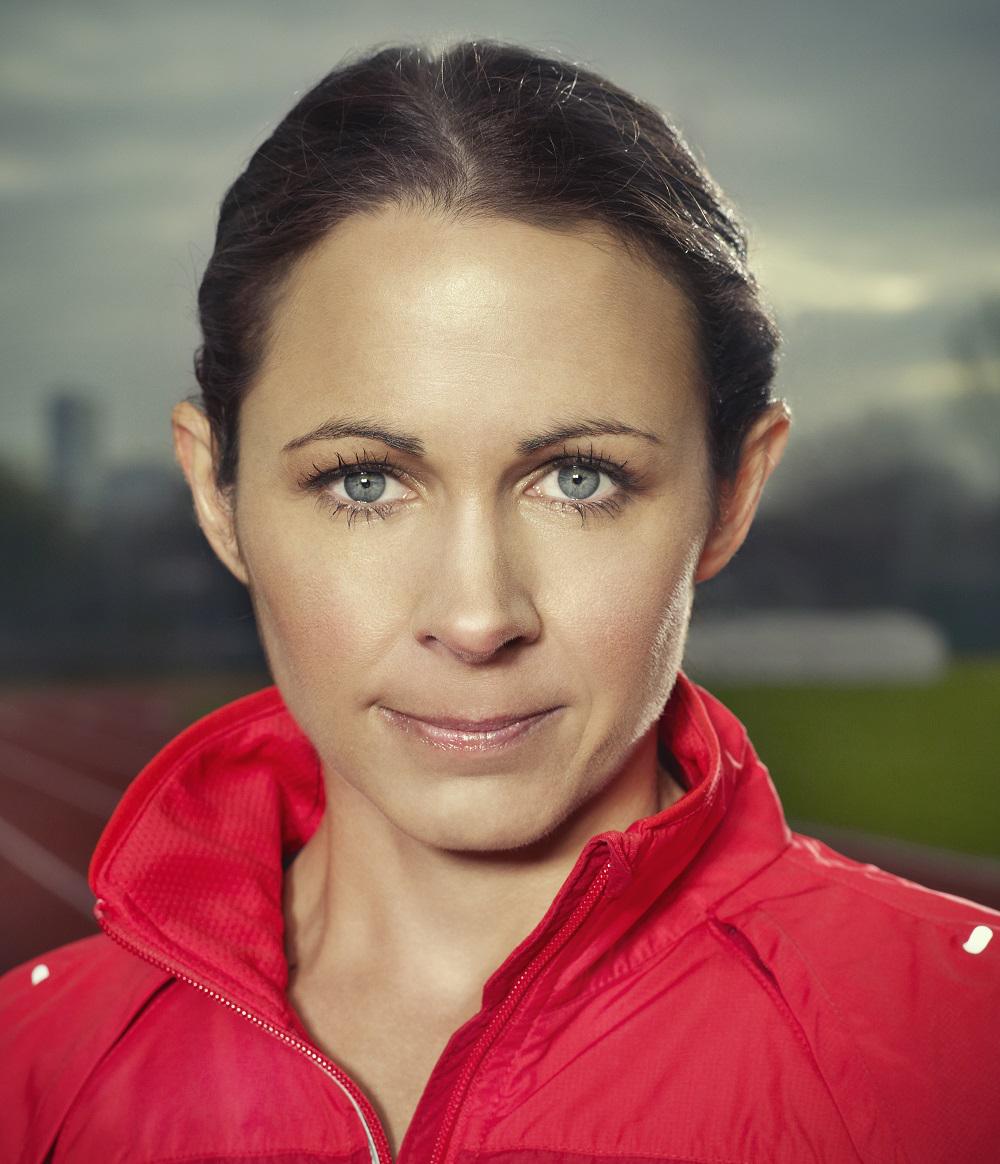 Delighted to announce <a href="/jopavey/">Jo Pavey</a> as #greatwestrun race starter! Jo will sound the klaxon, will you be at the start?