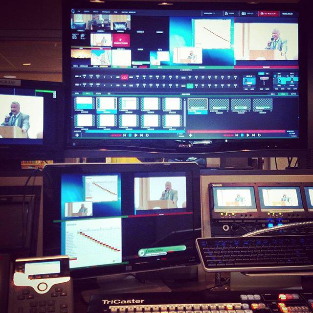 thetaydus's tweet image. I swear I know what I'm doing. #probably #maybe #forthemostpart ift.tt/1MSexXA