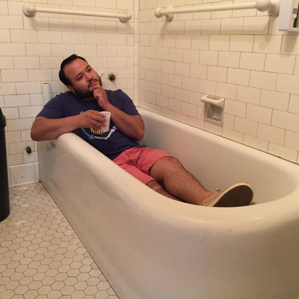 nickguerra's tweet photo. When you find a tub in a seminary... you HAVE to get in... #CYMT #Precious #SorryDeech http://t.co/4fKKncXu6g