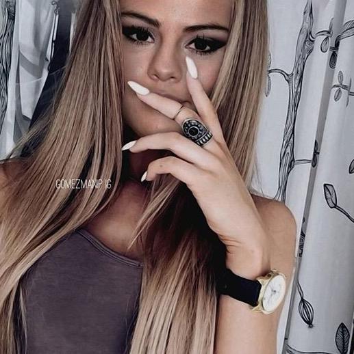 Manips On Twitter Selena Gomez Blond Hair