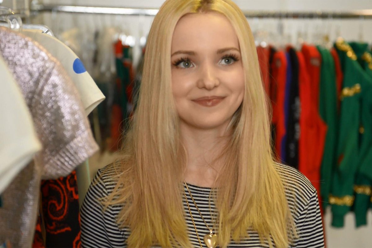 Amber On Twitter Dovecameron You With Straight Hair Omr Oh My