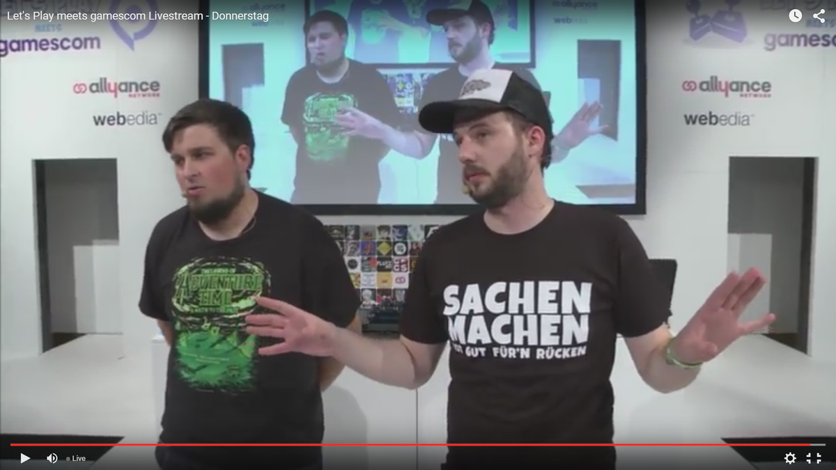 TobiwankenobiLP's tweet photo. Richtig geiler Livestream von der @gamescom via @YouTube , gerade mit @tinNendo & @fisHC0p ♥ #sahnig #superficke http://t.co/SahRKlaGNK