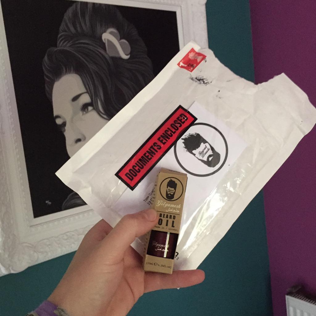 tommyLgrainger's tweet image. @RespectBeards legends! Sent me a different one for free.