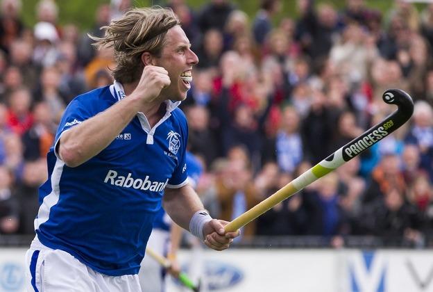 All time topscorer <a href="/weusthof/">Roderick Weusthof</a> terug bij <a href="/KampongHeren1/">Kampong Heren 1</a> Nu als assistent-coach! bit.ly/CoachWeusthof #blauwhart