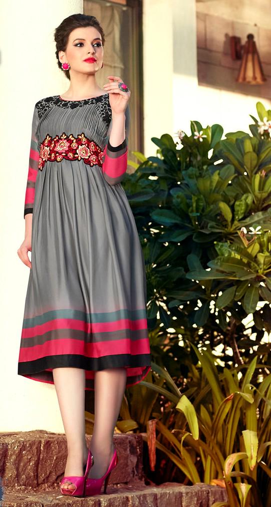 venus_export's tweet image. Here are new collection of kurtis in best quality if you are buyer please fallow us on facebook, twitter, linkedin,