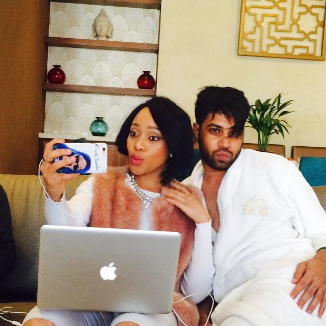 5FM's tweet photo. Baes gotta keep their swag, even on spa day 😎 thanks for spoiling us @Pyramid_SA! #5Queens http://t.co/Mm3lsfszPI