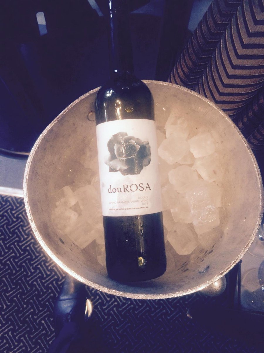Avoid the tube strike with a glass of Dou Rosa #portugal <a href="/Galvin_brothers/">Galvin Restaurants</a> #lachapellerestaurant #wine #london