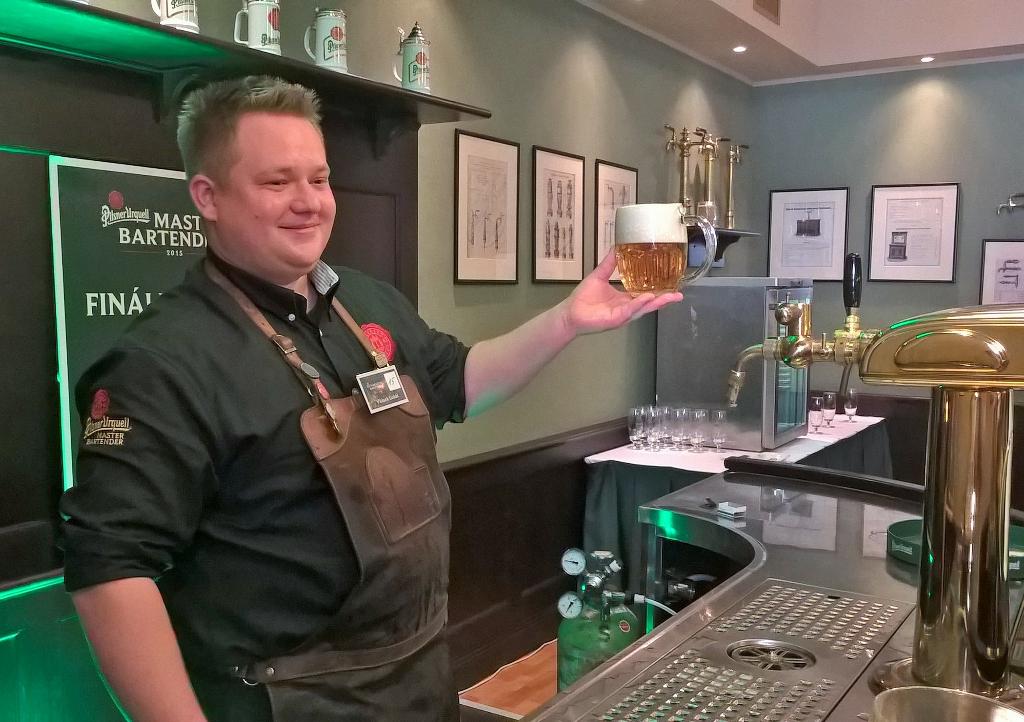 Včerejší "miss sympatie" Lukáš Vitásek to už má dnes za sebou. #masterbartender2015 #pilsnerurquell