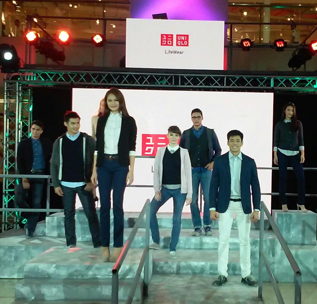 diyarista's tweet photo. .@UNIQLOPH shows its new #UniqloReJean @inquirer_libre @Inq_Lifestyle @Team_Inquirer http://t.co/mFGmv4YdUg