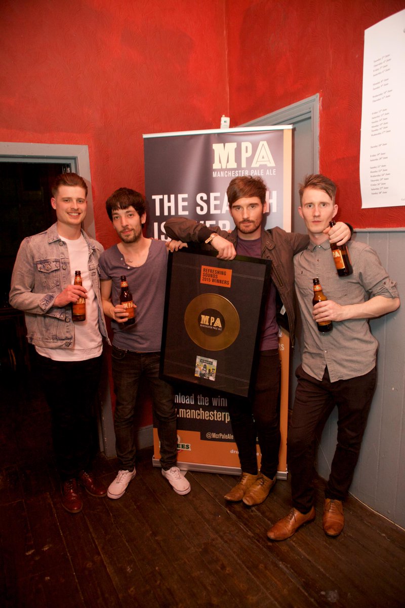 McrPaleAle's tweet image. @KingKartelUK receiving their gold #RefreshingSounds vinyl. Hope you're doing well lads! #ThrowbackThursday
