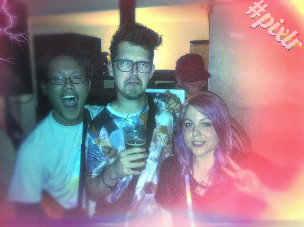 tinymeows's tweet photo. U r hilar @shirobon 💜
Cheeky 💛Dansu💙 shot!
(Ta @Mycro_chip)
#allfilters #somanyfilter #yesfilter #pixlr http://t.co/YT2VqjV0cp