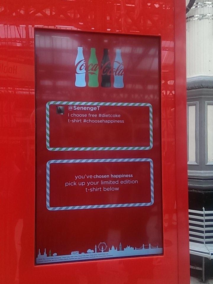 Mr5en's tweet image. @ cocacola #choosehappiness #londonrail