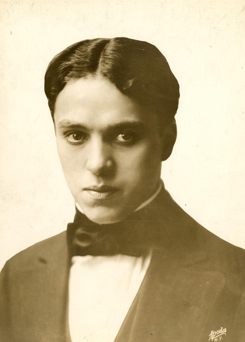 This is What Charlie Chaplin Looked Like  in 1912 