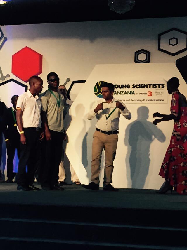 FGilsenanIRL's tweet photo. Yusuf & Jeffrey exploring the barriers for blind students to study science, winning the spicenet price #YST2015 http://t.co/vbohJlZecn