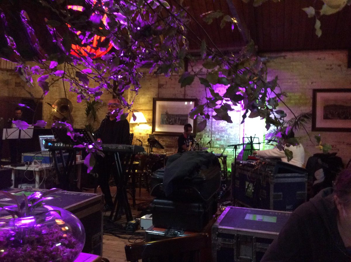 therealjohncale's tweet photo. @therealjohncale's Signal to Noise in rehearsal w/ @LaurelHalo @deantoniparks #dustinboyer + Fab Horns &amp; Lush Strings http://t.co/fYYiJXKrlL
