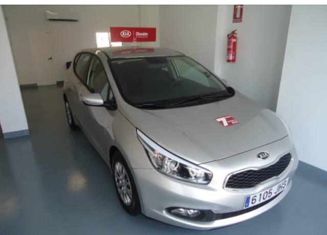 tudiariodemotor's tweet photo. En @FrauAutomoviles puedes encontrar un #kiacee'd con 7 años de garantia y descuento adicional estan en Son Ferriol http://t.co/xSFdryg9Es