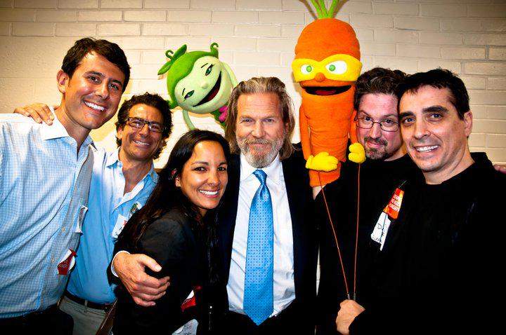 #TBT: let's revisit this moment with <a href="/TheJeffBridges/">Jeff Bridges</a> at the <a href="/sharestrength/">Share Our Strength</a> <a href="/nokidhungry/">No Kid Hungry</a> campaign #eatyoursuperpowers