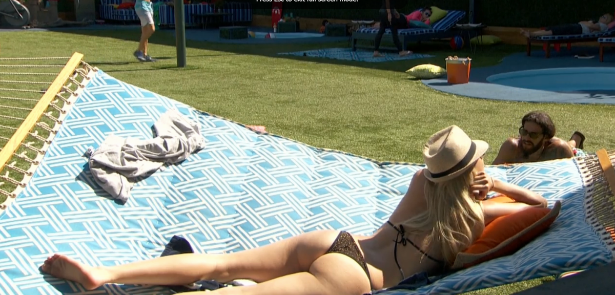 BigBrotherNude's tweet photo. The bikini that convinced Jason of the twin twist. Vid will be up soon at the new forum: http://t.co/KLt4Uh99Nb #BB17 http://t.co/SaeO2UxvFq