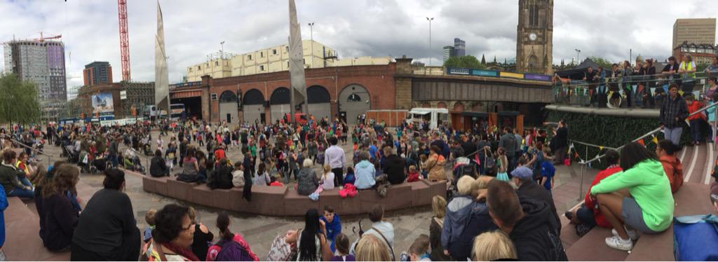 GreengateSquare's tweet photo. Hello #RunWildChild @digthecitymcr @_wildrumpus! http://t.co/GRSZ0sYavP