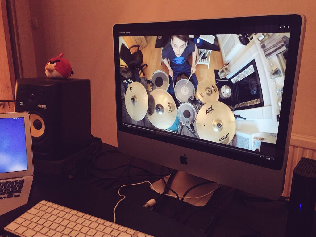 Did a drum cover of one of my favourite <a href="/DieAntwoord/">Die Antwoord</a> tracks today! - youtu.be/nxbhjsiSKEo - <a href="/QDrumCo/">Q Drum Co.</a> @JHNYCPKS_HQ