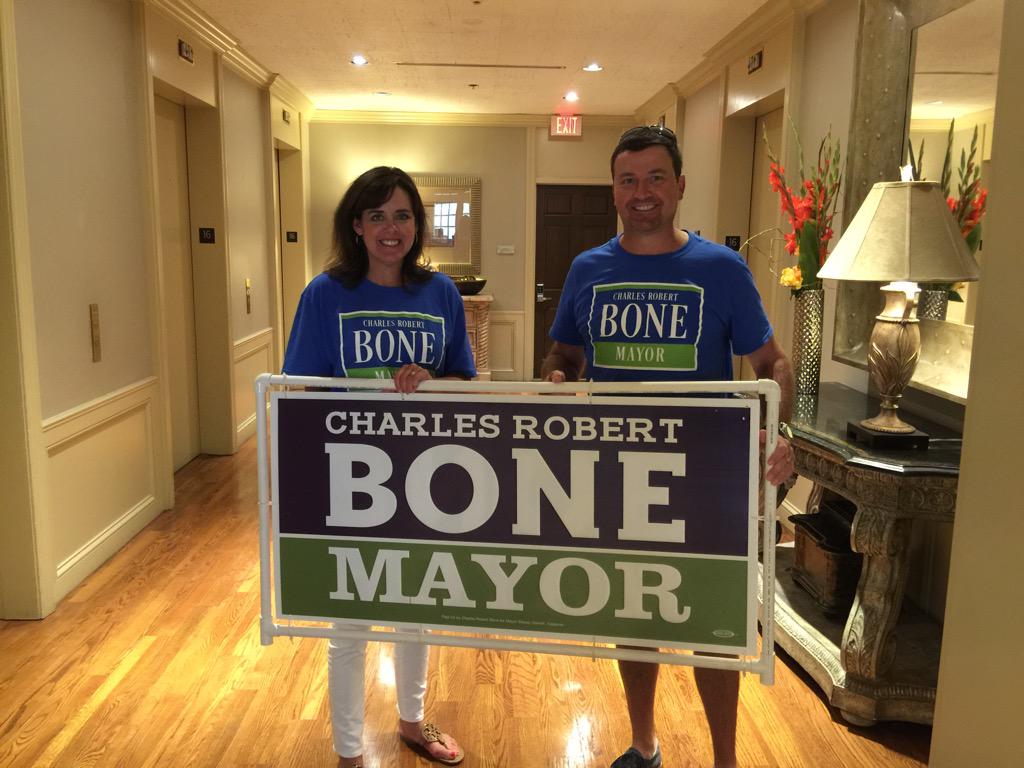 charlesrbone's tweet photo. #Bone4Mayor from downtown to Belle Meade - thanks Clark, Stacey &amp; Brian! http://t.co/T8Agnxcuvc