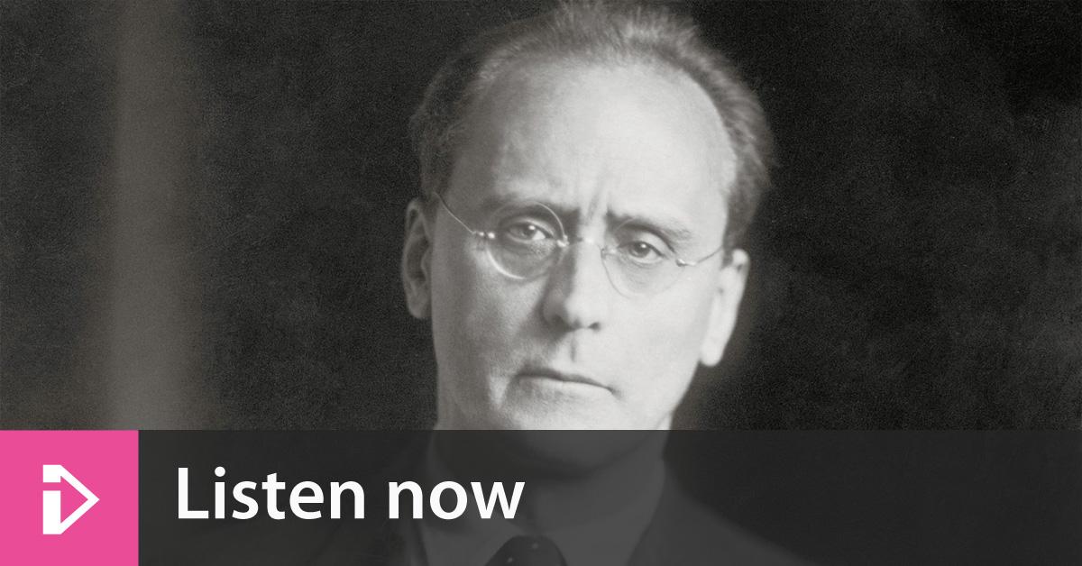 bbcproms's tweet photo. Webern's gorgeous, luminous 11-minute 'Langsamer Satz' from the Apollon Musagète Quartet http://t.co/IdlmL6hLQP #PCM3 http://t.co/hNjnGBNMal