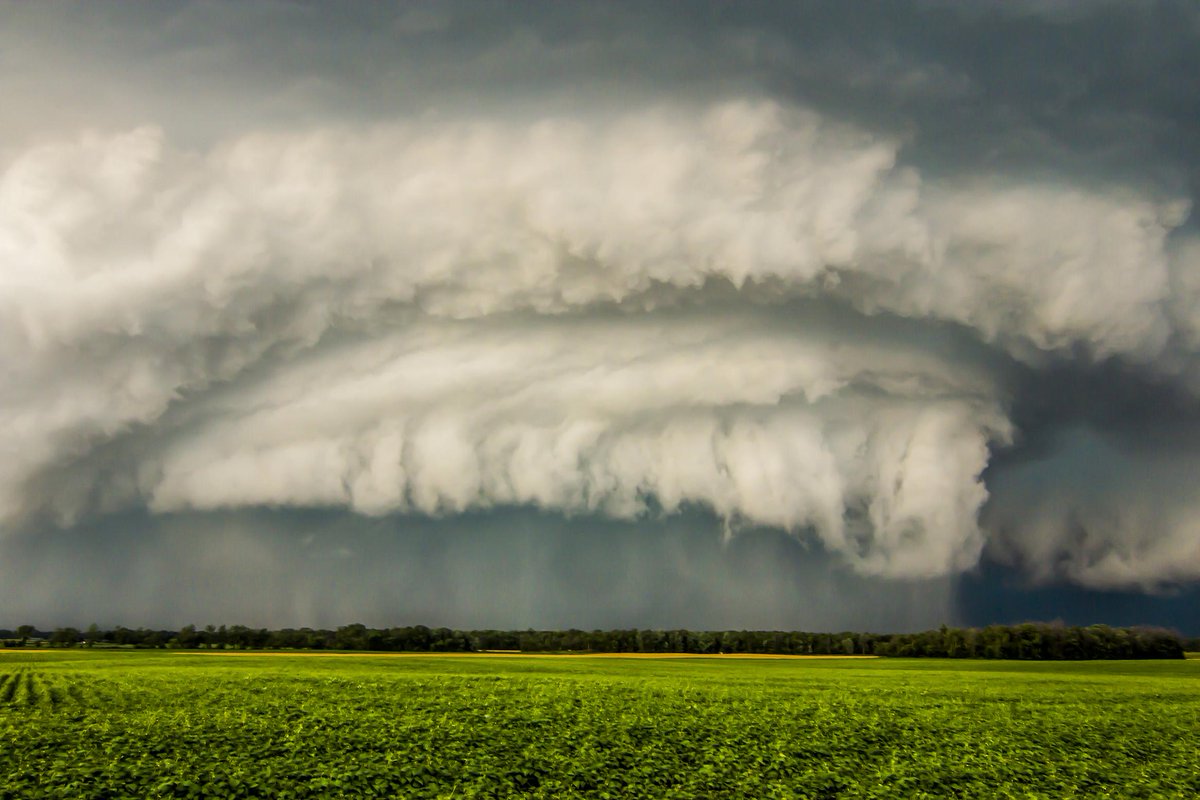 TVN Photo of the Day: Large, rotating wall cloud near Ubly, MI on 7/2/15. 