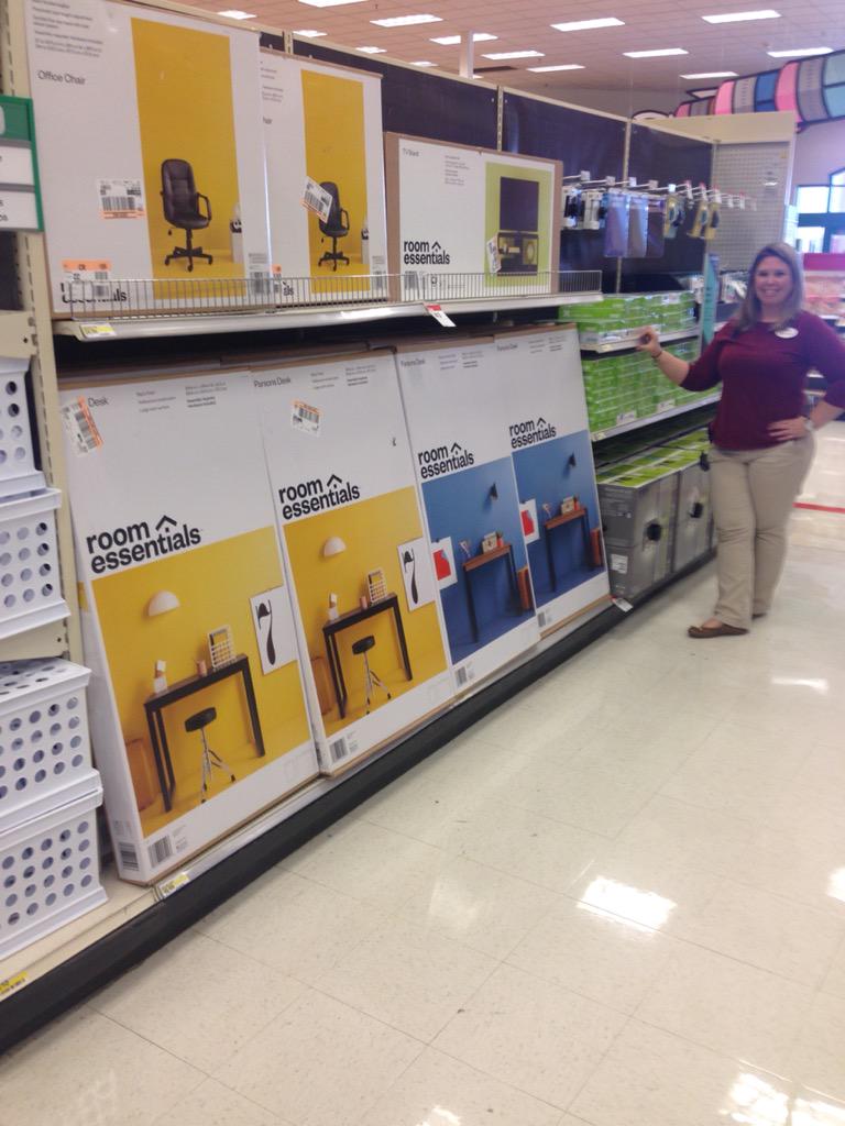 #D327RocksInstocks #1354 <a href="/belair_mark/">mark belair</a> <a href="/MarronJennifer/">Jennifer Marron</a> @Allie_Murray_ <a href="/rmunny0128/">Ramiro</a> <a href="/ConnieDroge/">Connie Droge</a>