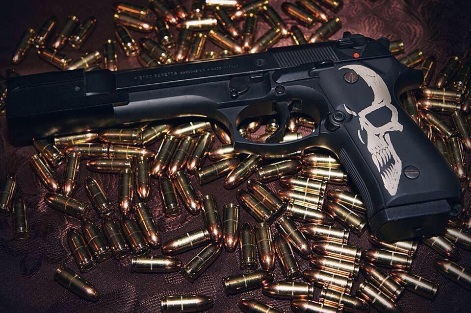 WeaponCentral's tweet photo. Mean😈 http://t.co/W9tEpzRLeT