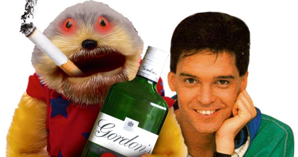 TheSun's tweet photo. Gordon the Gopher makes a shock Beeb comeback as a boozy, washed-up star http://t.co/9aNsKUhCK8 http://t.co/Q8zamv7V2C