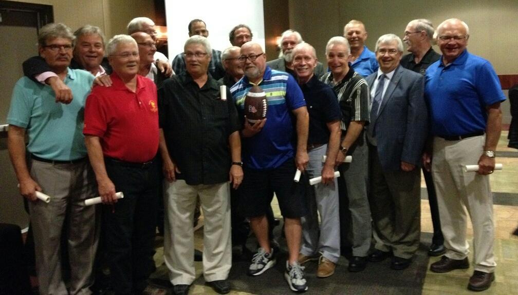 KrystaRichard19's tweet photo. 1969 Major Pratt Trojans; 2015 MB Football Hall of Fame inductees!!! WTG Dad! @jonmonty anyone look familiar? 😉 http://t.co/rEWUz59dls