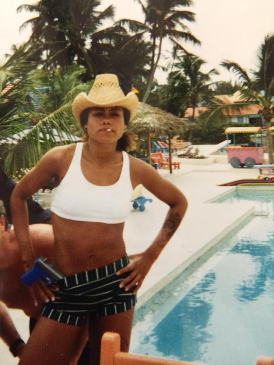 IAmCreeSummer's tweet image. #TBT &quot; STREET FAERIE &quot; #Compasspoint #Nassau ... ⚓️