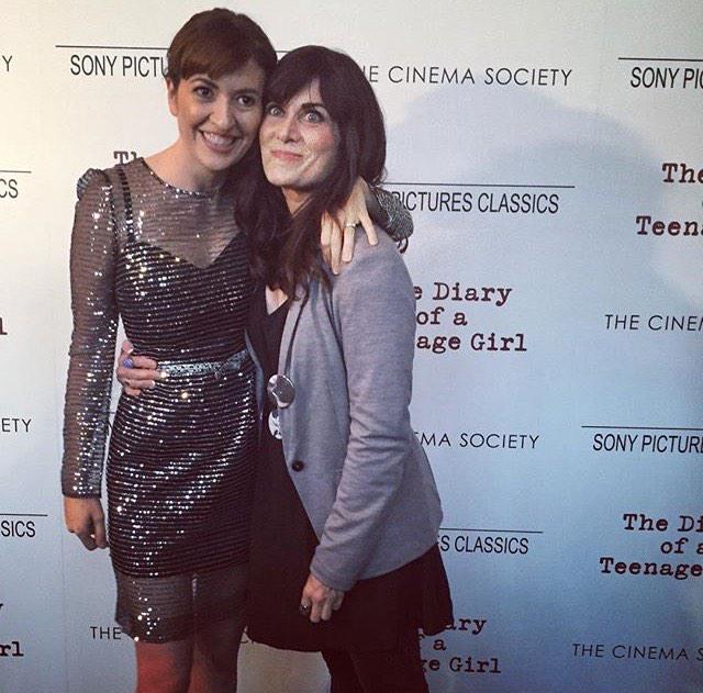 audreygloeckner's tweet photo. Mom &amp; Mari at the NY premiere of #DiaryofaTeenageGirl! @phoebelouise http://t.co/Hc8IxbizrO