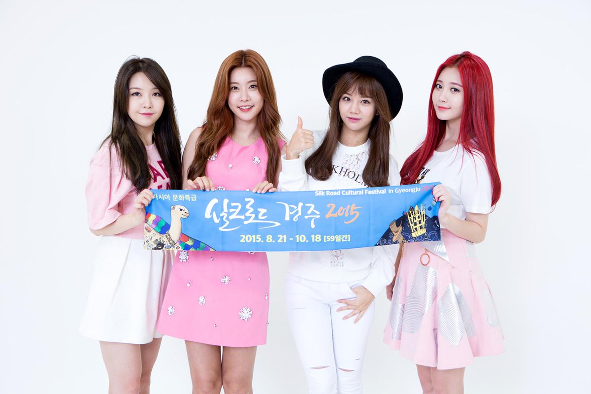 CS_Hyerii94's tweet photo. "strangefuzz: CultureExpo HQ Pics - Girl's Day http://t.co/CznG1I9Y4P http://t.co/tNBWLc8U7L"