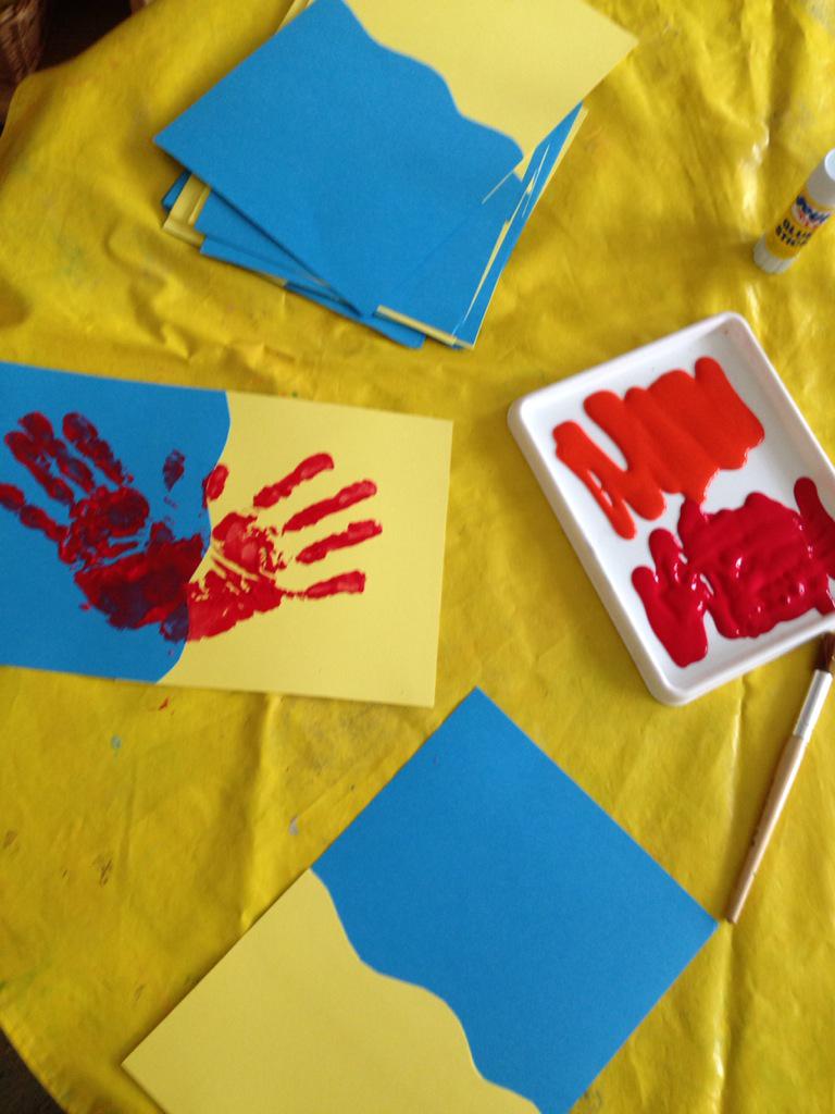 trythisactivity's tweet image. #handprint crab pictures